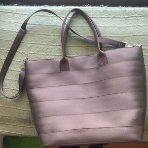 Harvey’s medium streamline tote brown